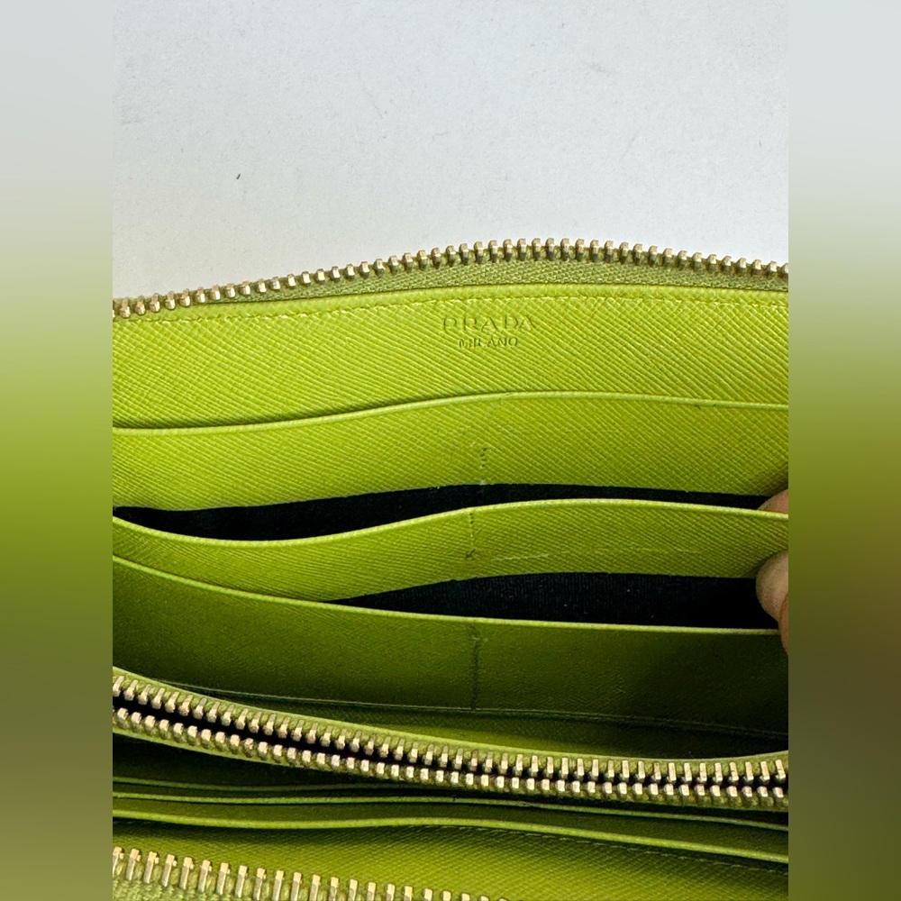 PRADA Tessuto Nylon Zip Around Wallet Green - Picture 13 of 14